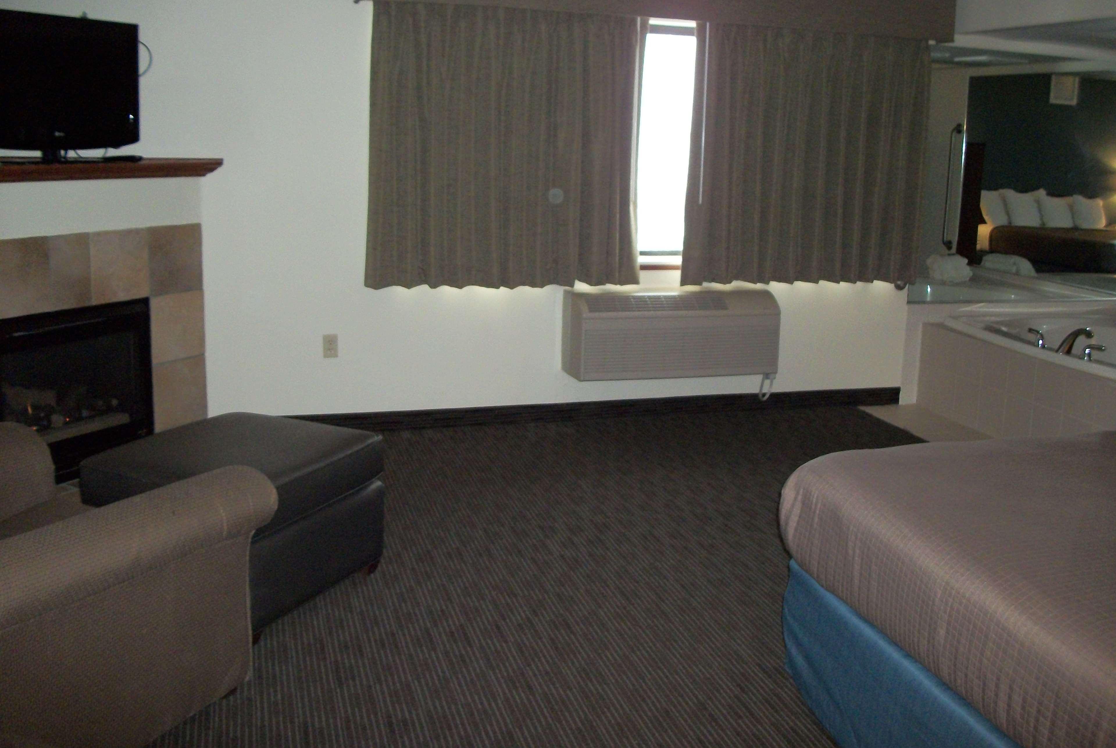 Americinn By Wyndham Beulah Exterior photo
